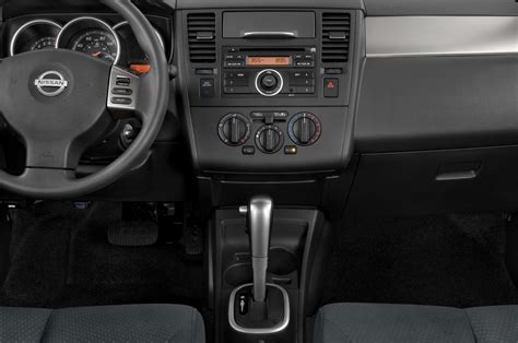 2011 Versa Nissan Photos and Videos - MotorTrend