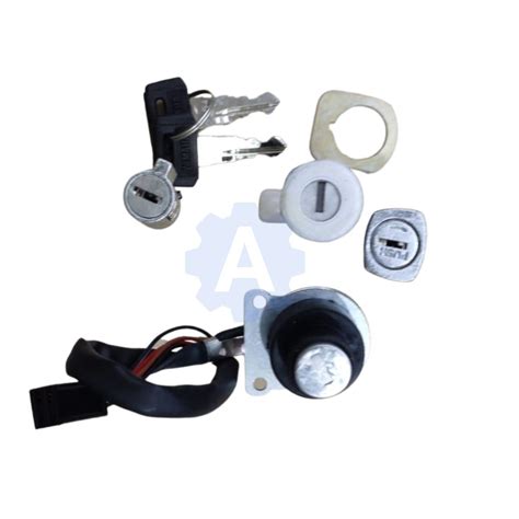 SPARDA INGITION LOCK SET SUZUKI GIXXER SF के लिए