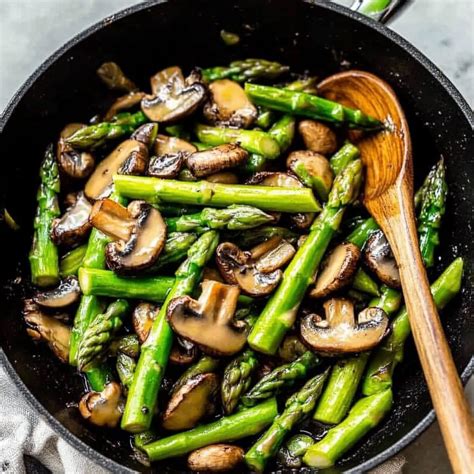 Quick Sauteed Asparagus and Mushrooms Recipe - Ready in 10 Minutes - My ...