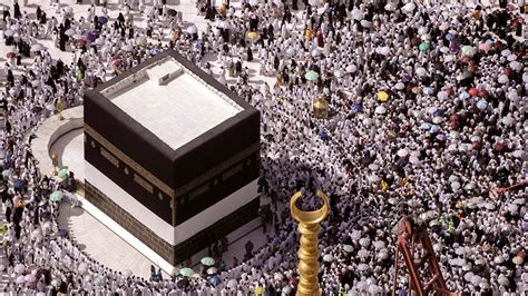 What is the Hajj pilgrimage and what does it mean for Muslims? – Queen ...