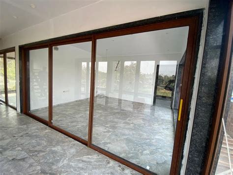 Sliding Window in SQL 的图像结果