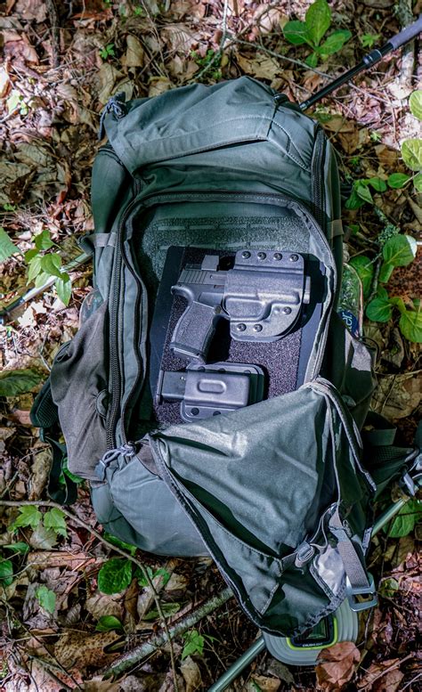 Alien Gear vs Crossbreed Holsters 的图像结果