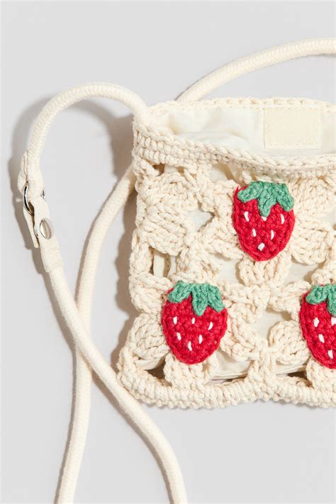 Cream/Strawberries Crochet-look cotton crossbody bag for kids | H&M IN