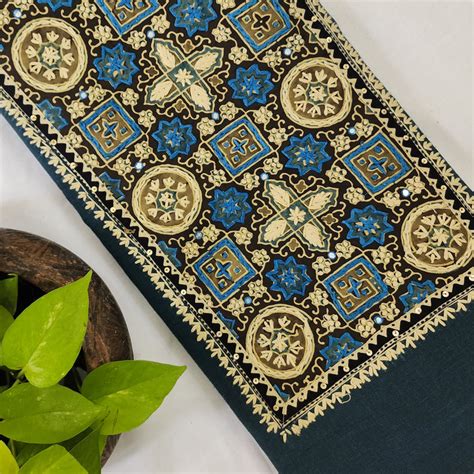 KIARA-Pure Cotton Handloom Dark Teal Green And Intricate Design Yoke P ...