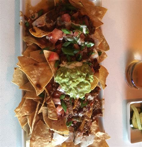 MILT'S BBQ FOR THE PERPLEXED, Chicago - Lake View East - Restaurant ...