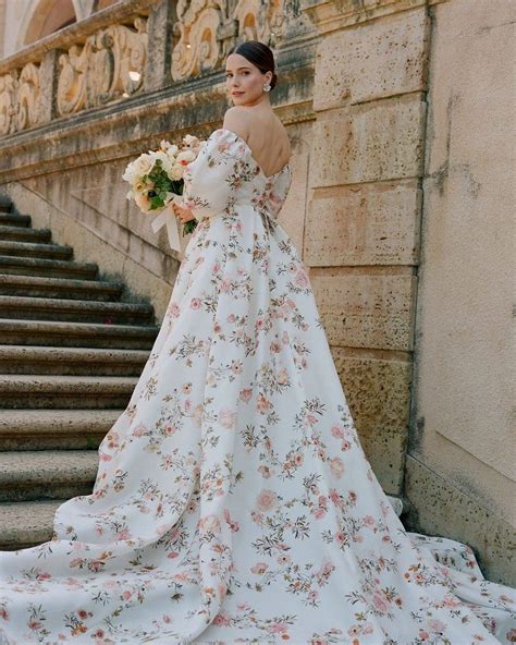 35 Floral Wedding Dresses: Blossoming Trend in Bridal Fashion 2025