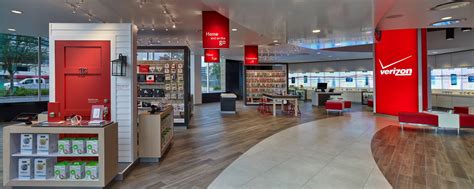 Verizon's Newest Destination Store Opens In Houston