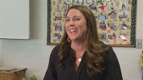 Greathouse Elementary School teacher wins WHAS11 ExCel Award | whas11.com