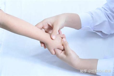 哪些人适合报考小儿推拿保健师？2023年报名入口、就业方向！ - 知乎