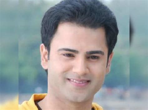 Ather Habib bids adieu to Yeh Rishta.. - Times of India