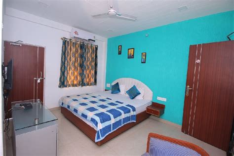 Deluxe AC Room | Nature Plateau Paradise