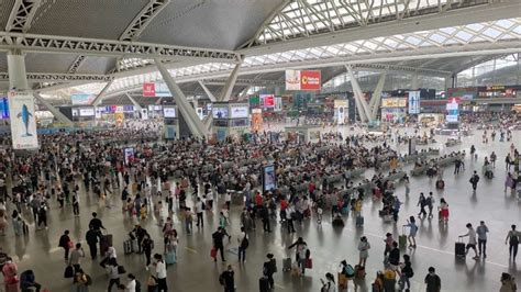 10月7日184万人次，广铁迎双节返程客流高峰
