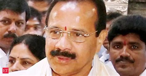 No plan to review railway fares: Sadananda Gowda - The Economic Times