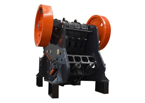 Manufacturer of Crushing and Screening Plants