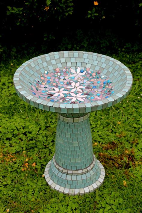 Mosaic garden birds baths – Artofit