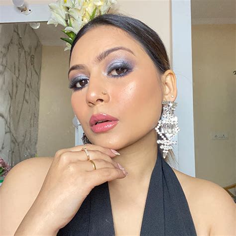 Shimmer Eyeshadow—2023's Most Trending Makeup Look – Faces Canada