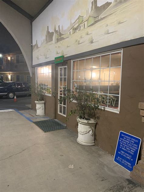 STARDUST INN (National City) - Hotel Reviews & Photos - Tripadvisor