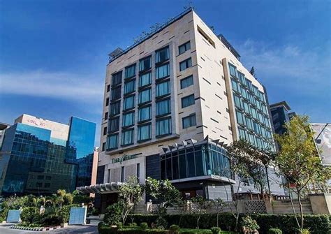 21 Best Hotels In Jaipur For Experiencing A Princely Stay!