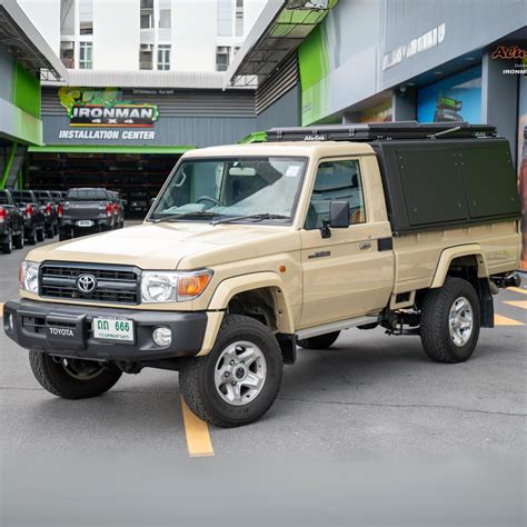 LC79 SINGLE CAB CANOPY – UR OFFROAD UAE