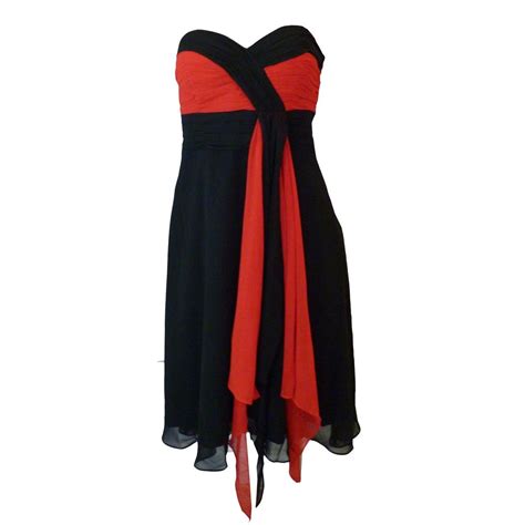 red and black | Red bridesmaid dresses short, Red bridesmaid dresses, Black bridesmaid dresses