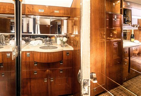 N996GA Gulfstream V - Journey Aviation, LLC S/N 596