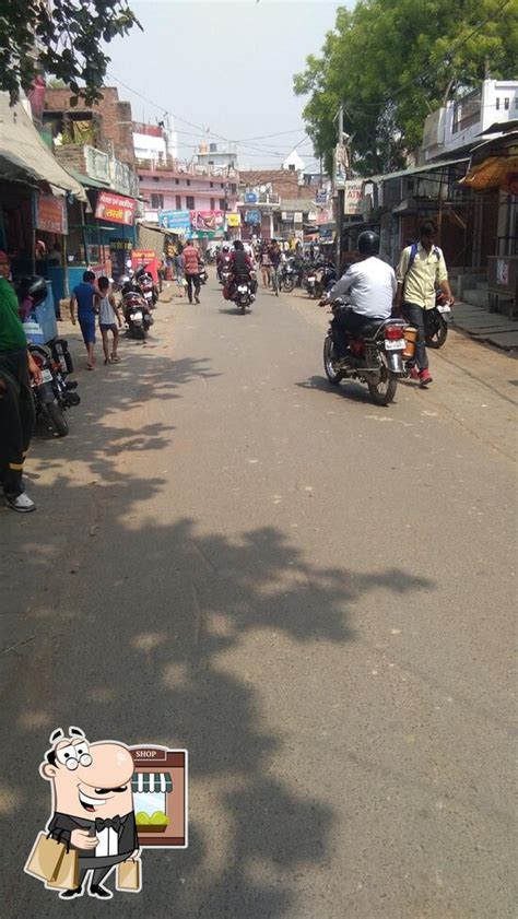 Nilmatha Ke Prasiddh Batashe, Lucknow - Restaurant menu, prices and reviews