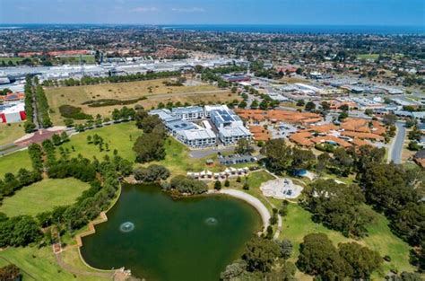 YARAN SUITES (Rockingham) - Lodging Reviews, Photos, Rate Comparison ...