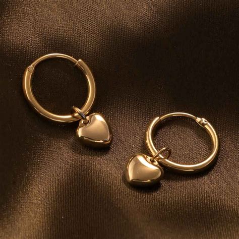 Buy Small Heart Hoop Earrings- 18k Gold Plated – PALMONAS