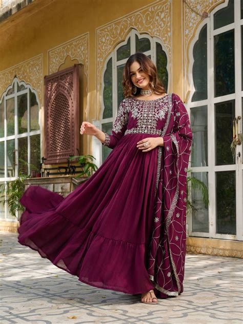 Luna Vol 39 Traditional Wear Silk Saree Collection