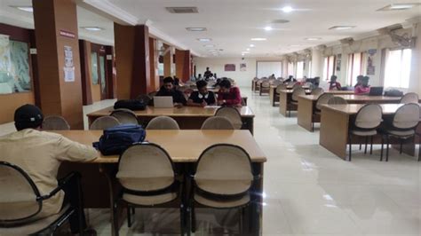 Library - JSPM's Rajarshi Shahu College of Engineering, Tathawade, Pune