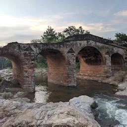 OLD BRIDGE OF TIPU SULTAN - Bridge - Talamalai R.F. - Tamil Nadu | Yappe.in