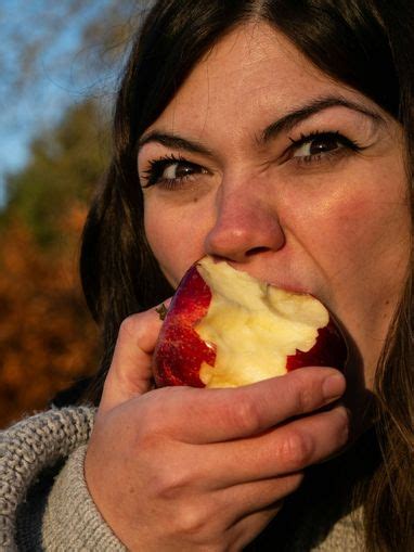 Estas son las razones por las que elegir un postre con muchas calorías ...