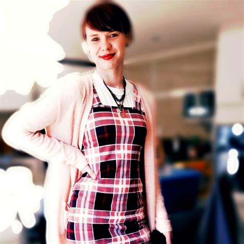 Nichelle - Afrikaans teacher - ₹715/h