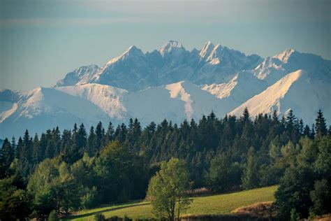 W Tatrach zginął turysta porwany przez lawinę śnieżną - Limanowa.in