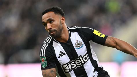 Newcastle star Callum Wilson opens up on childhood 'suicide moments ...