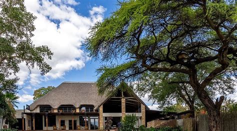 CHOBE RIVER LODGE (Kasane) - Lodge Reviews, Photos, Rate Comparison ...