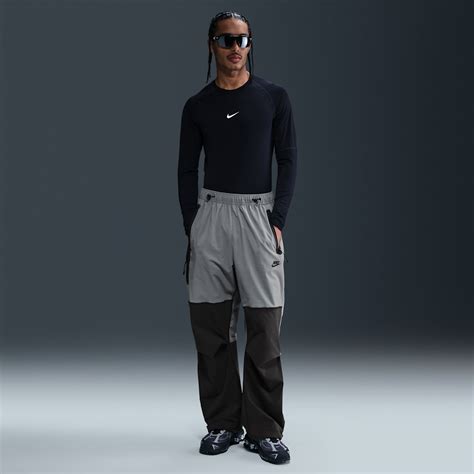 Grey Nike Tech Pants. Nike.com