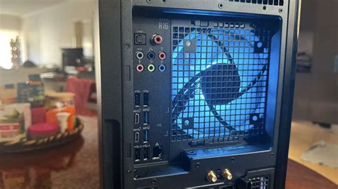 Alienware Aurora 16X Fallout 4 Review 的图像结果