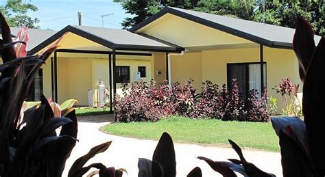 ATHERTON HOLIDAY PARK - Hotel Reviews, Photos, Rate Comparison ...