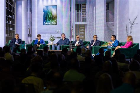 Realcomm IBcon 2025: The New ROI - Return on Innovation , Savannah ...