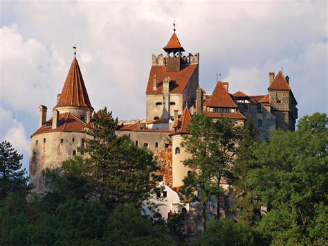 Top 10 Unknown Facts about Bran Castle, Romania - Discover Walks Blog
