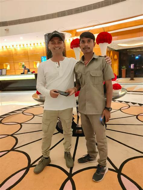 The Man Shares How Delhi Cab Driver Came To Hotel To Return Lost Phone