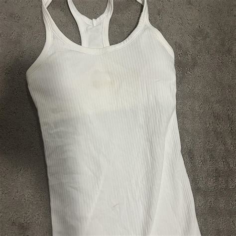 Lululemon Women's White Vest | Depop