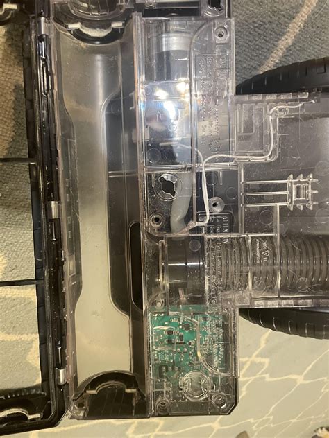 Help!! How do I replace this belt? Eureka Floor Rover Elite : r ...