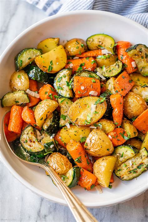 Garlic Herb Roasted Potatoes Recipe with Carrots and Zucchini – Roasted Vegetables Recipe ...