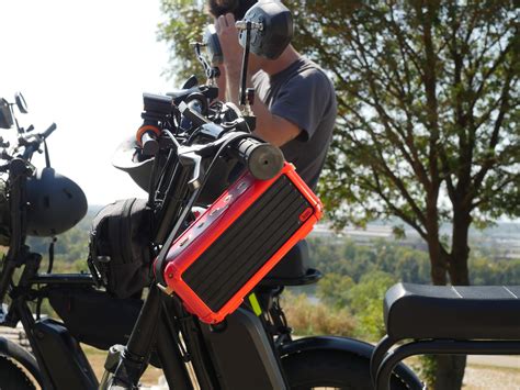 Divoom ® Mocha Retro Portable Bluetooth Speaker with 40W Stereo Sound ...