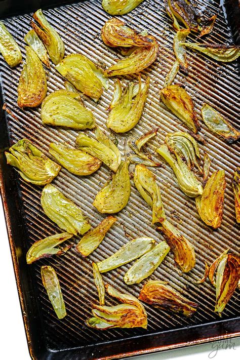 Roasted Fennel Recipe (Easy and Caramelized!) - storytellingco