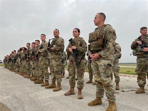 Gov. Abbott deploys additional National Guard units to border ahead of ...