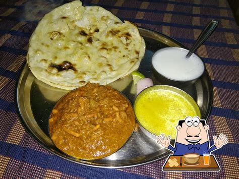 Kolhapuri Non-Veg Hotel, Pune - Restaurant reviews