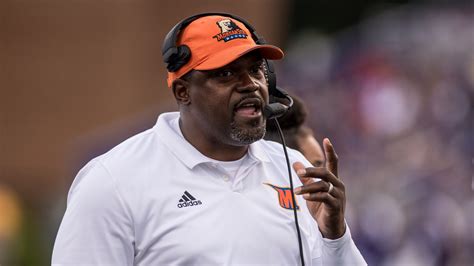 Steady Droppin Dimes - Tyrone Wheatley speaks on state of Michigan's program and coaching search